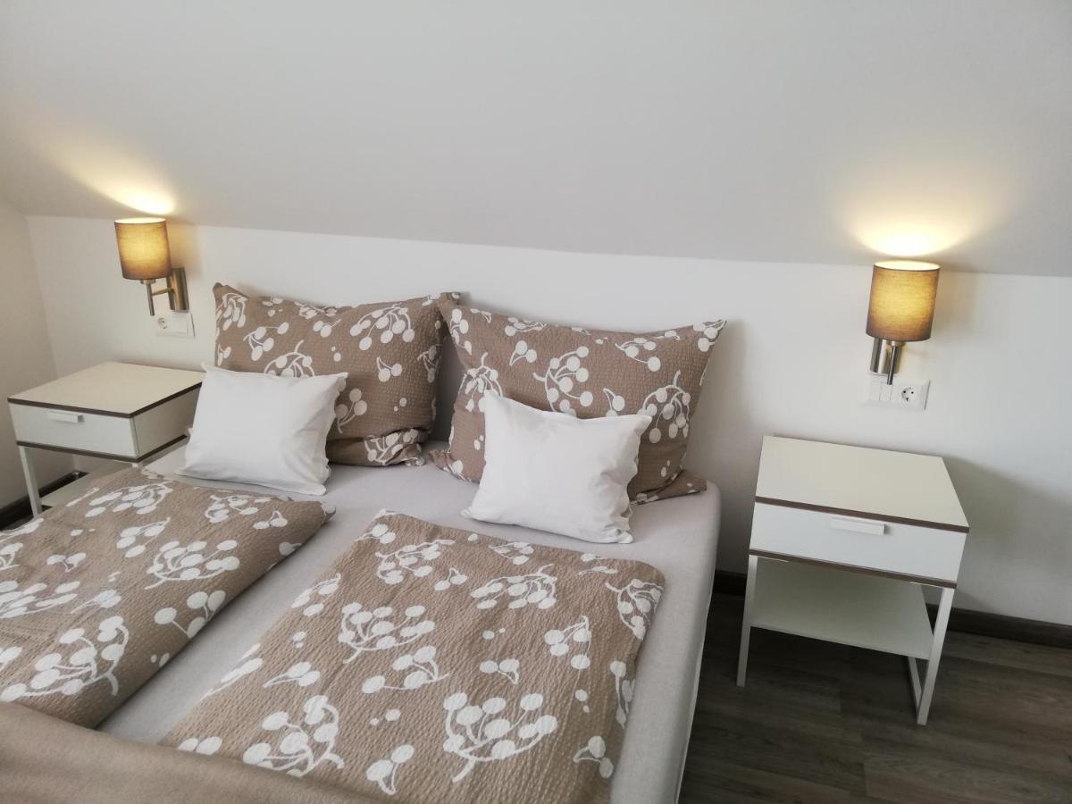 Éva Apartman Hévíz Esterno foto