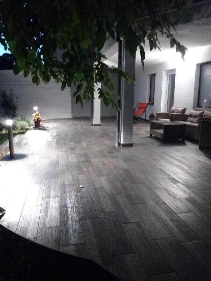 Éva Apartman Hévíz Esterno foto