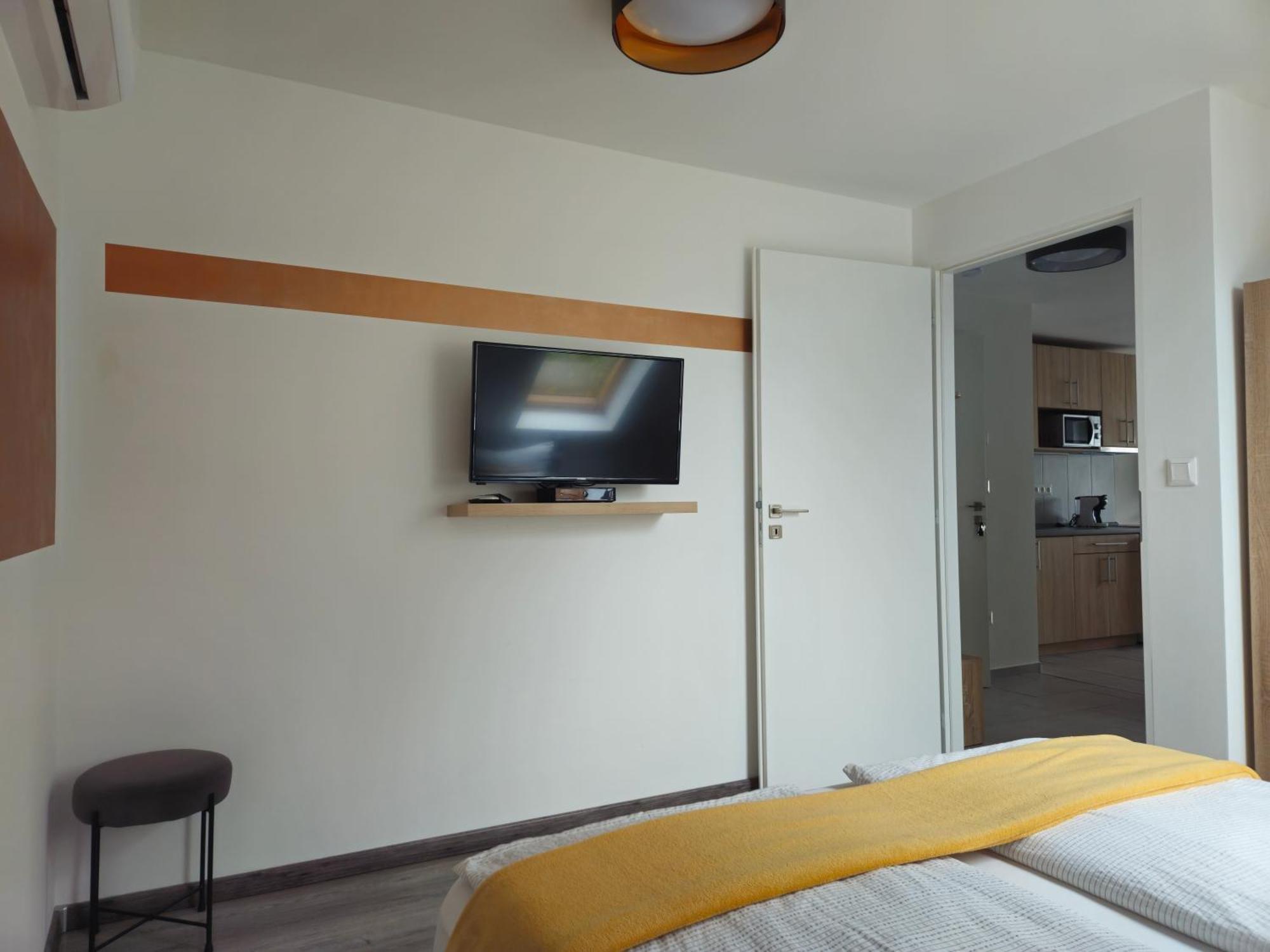 Éva Apartman Hévíz Esterno foto