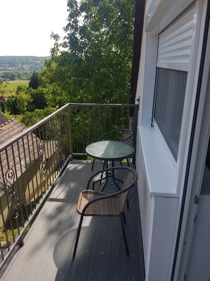 Éva Apartman Hévíz Esterno foto